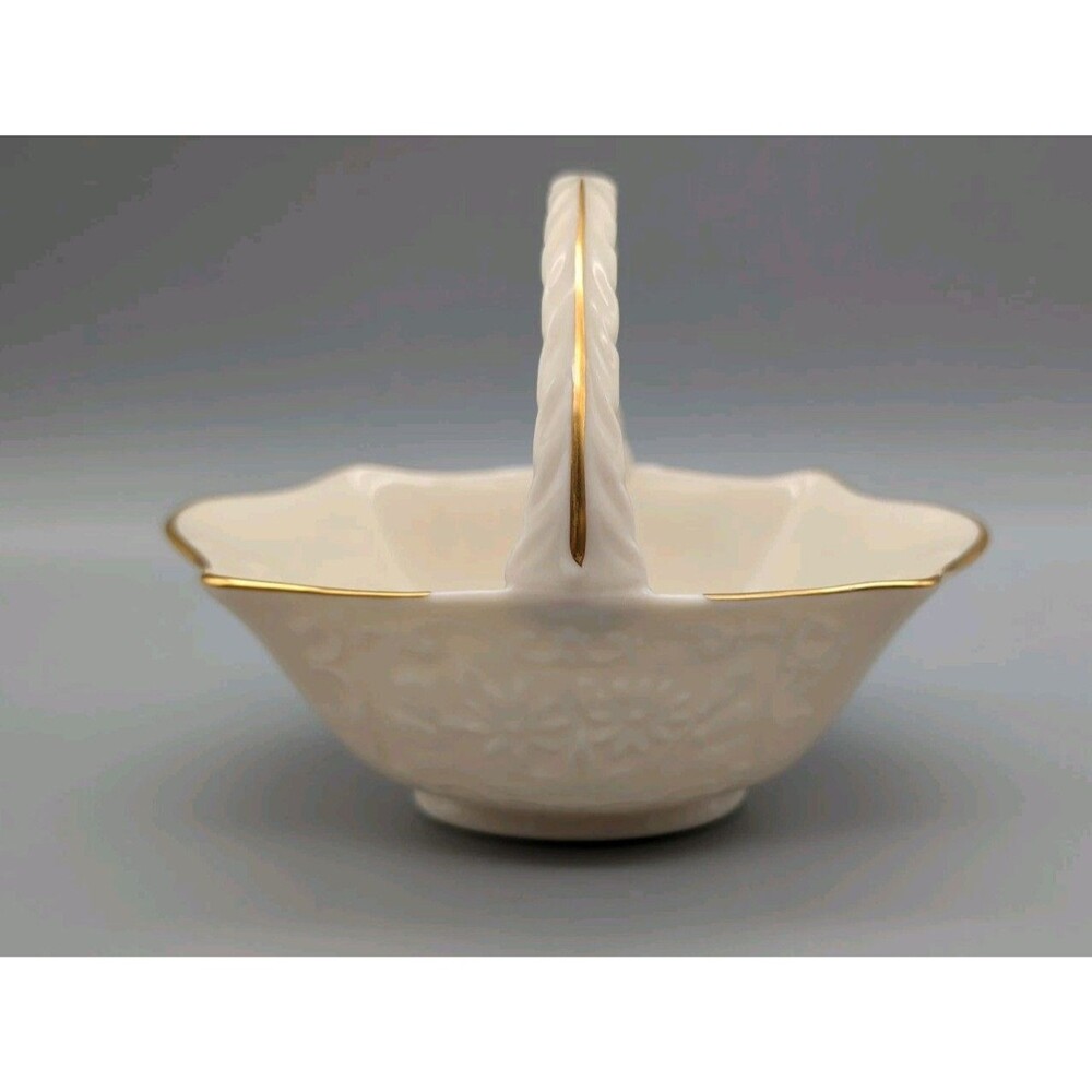 LENOX Sans Souci 24K Gold Trim Ivory Floral Embossed Porcelain Basket USA